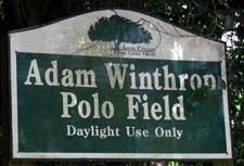 Winthrop-sign